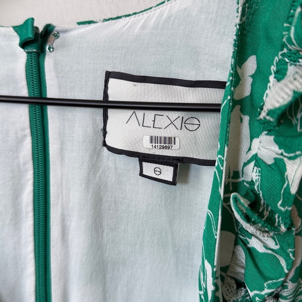 ALEXIS Cerca Romper Emerald Green Floral Ruffle Size Small - Picture 3 of 6